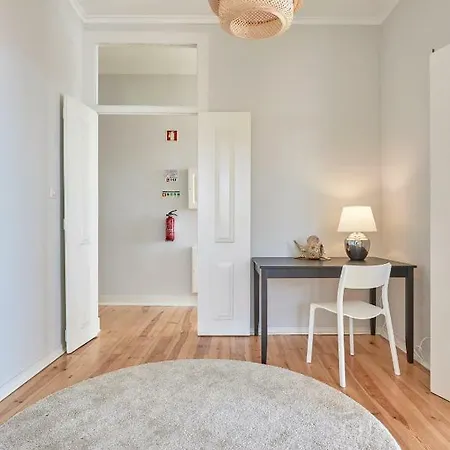 Rua Dos Remedios 179 Διαμέρισμα *