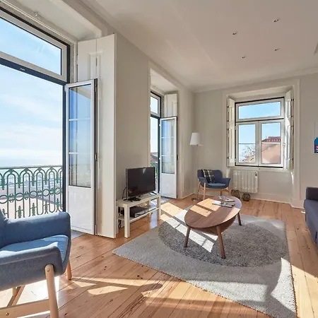 Rua Dos Remedios 179 * Lisboa