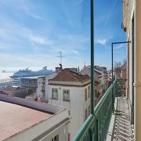 Апартаменти Rua Dos Remedios 179