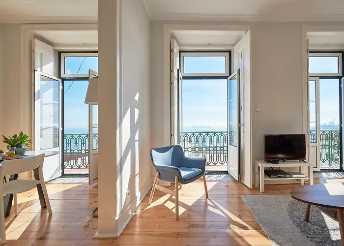 Rua Dos Remedios 179 * Lisboa