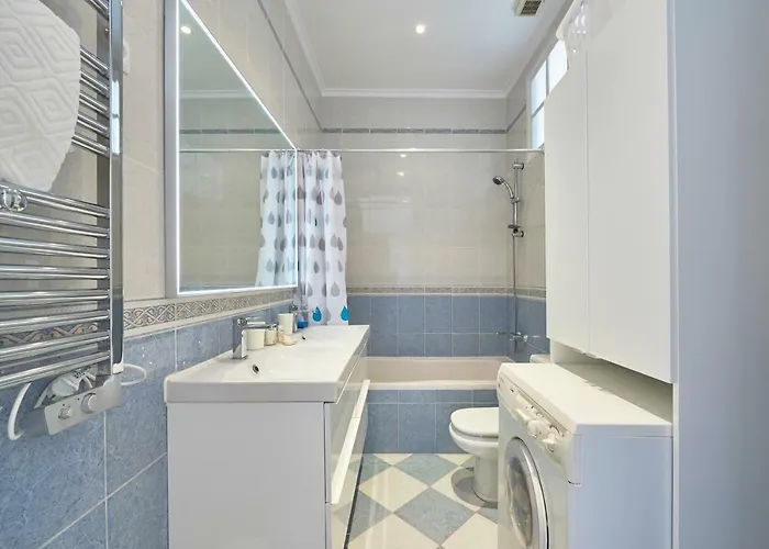 Rua Dos Remedios 179 شقة *